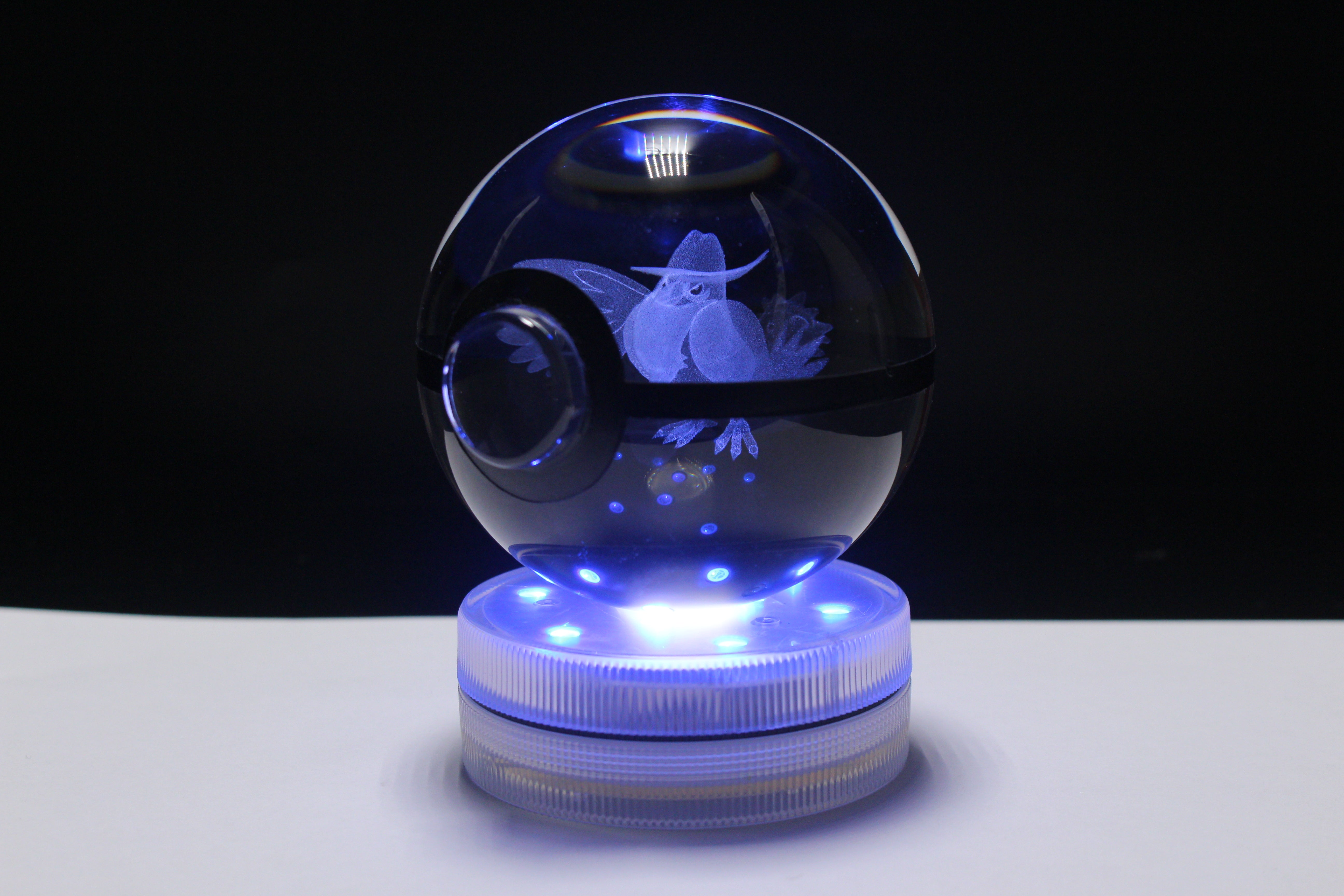 Honchkrow Crystal Pokeball