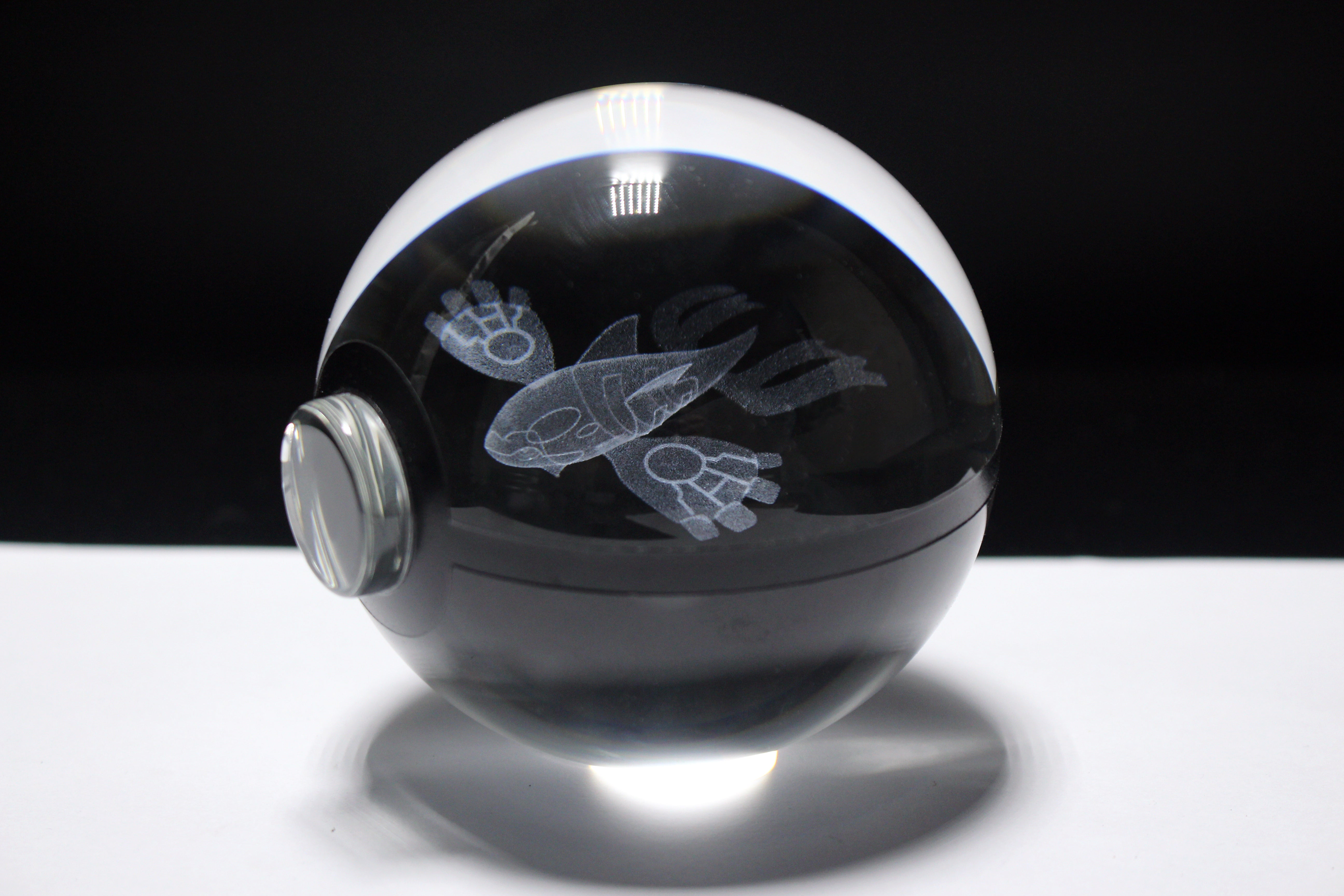 Kyogre Crystal Pokeball