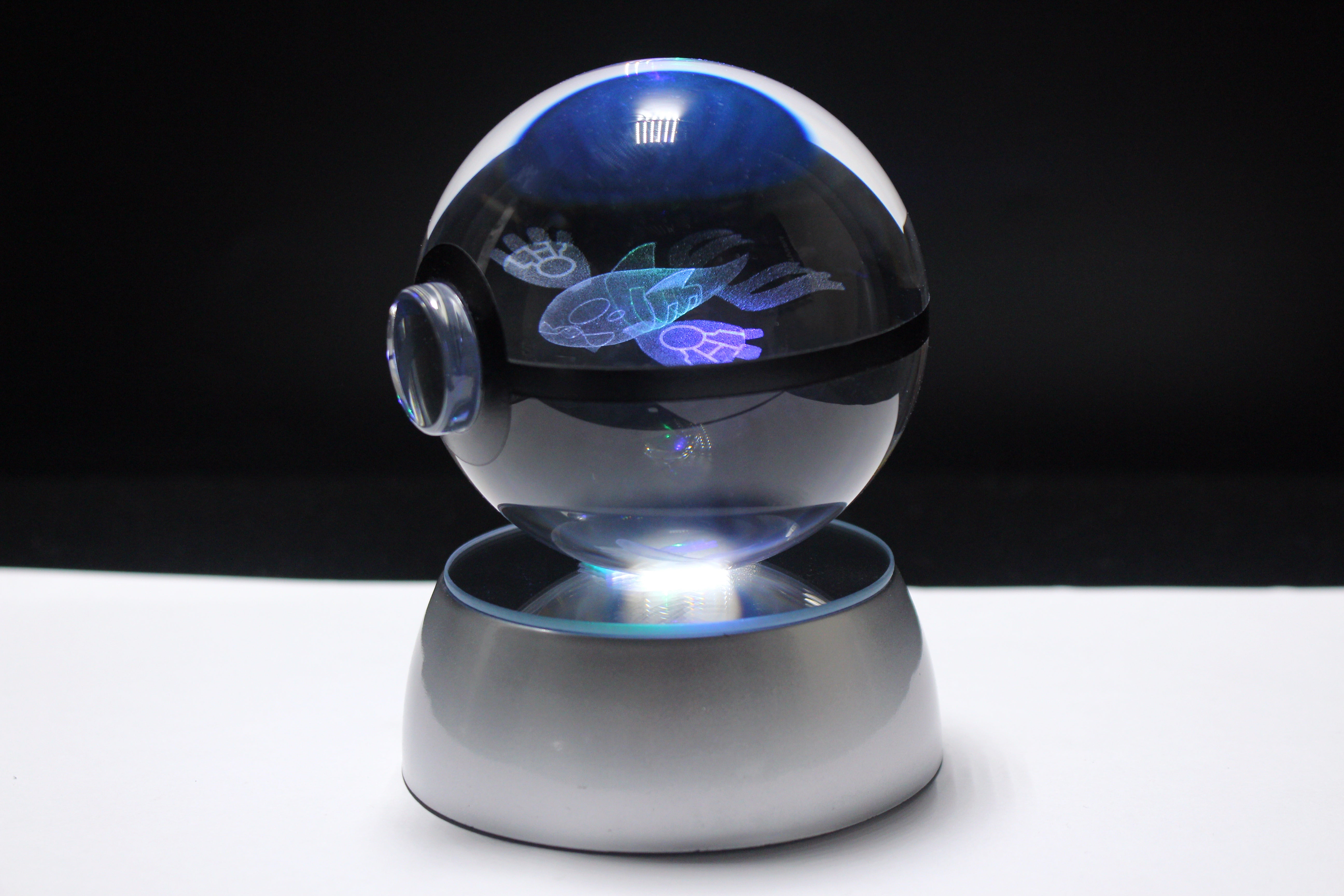 Kyogre Crystal Pokeball