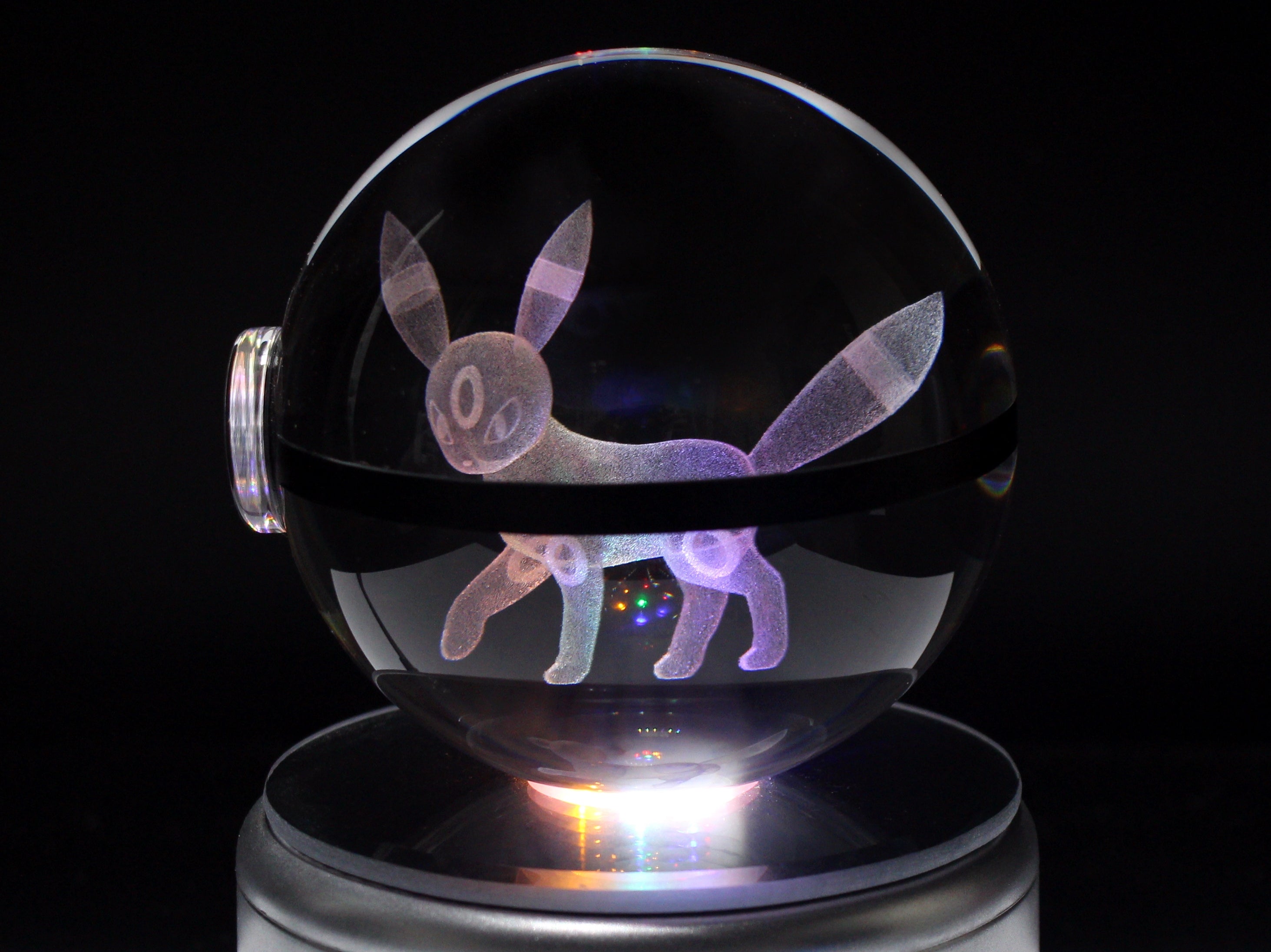 Umbreon Crystal Pokeball