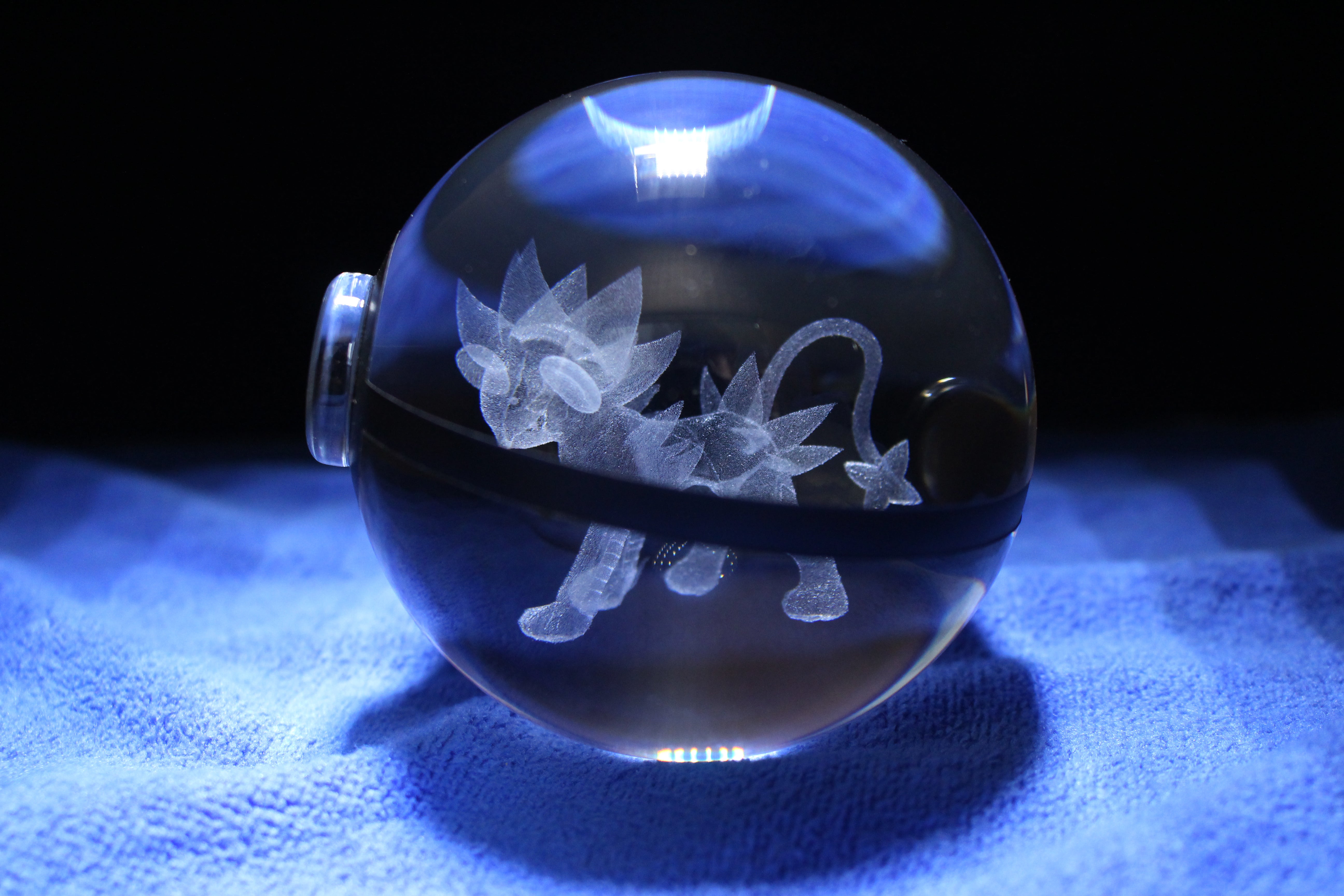 Luxray Crystal Pokeball