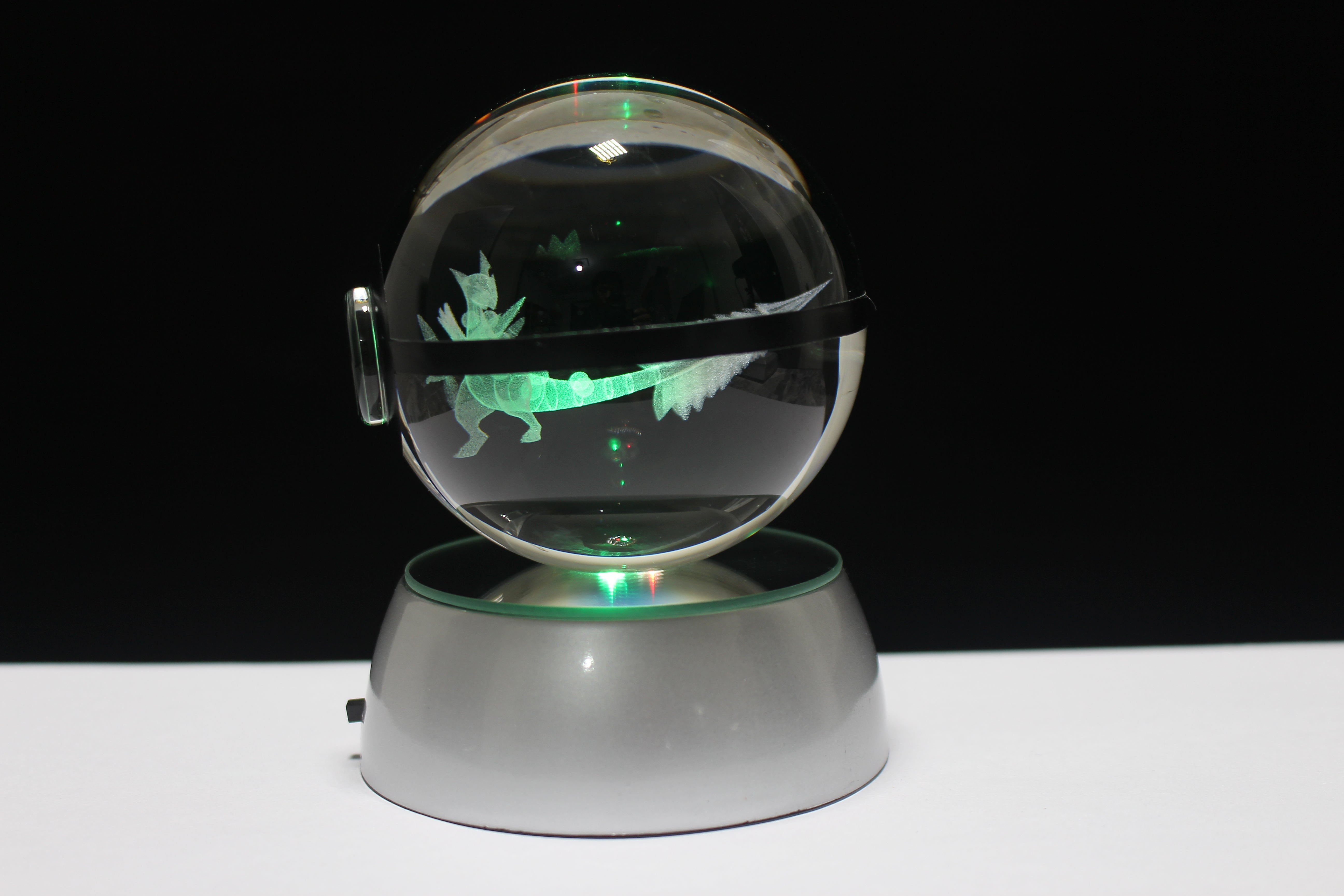 Mega Sceptile Crystal Pokeball