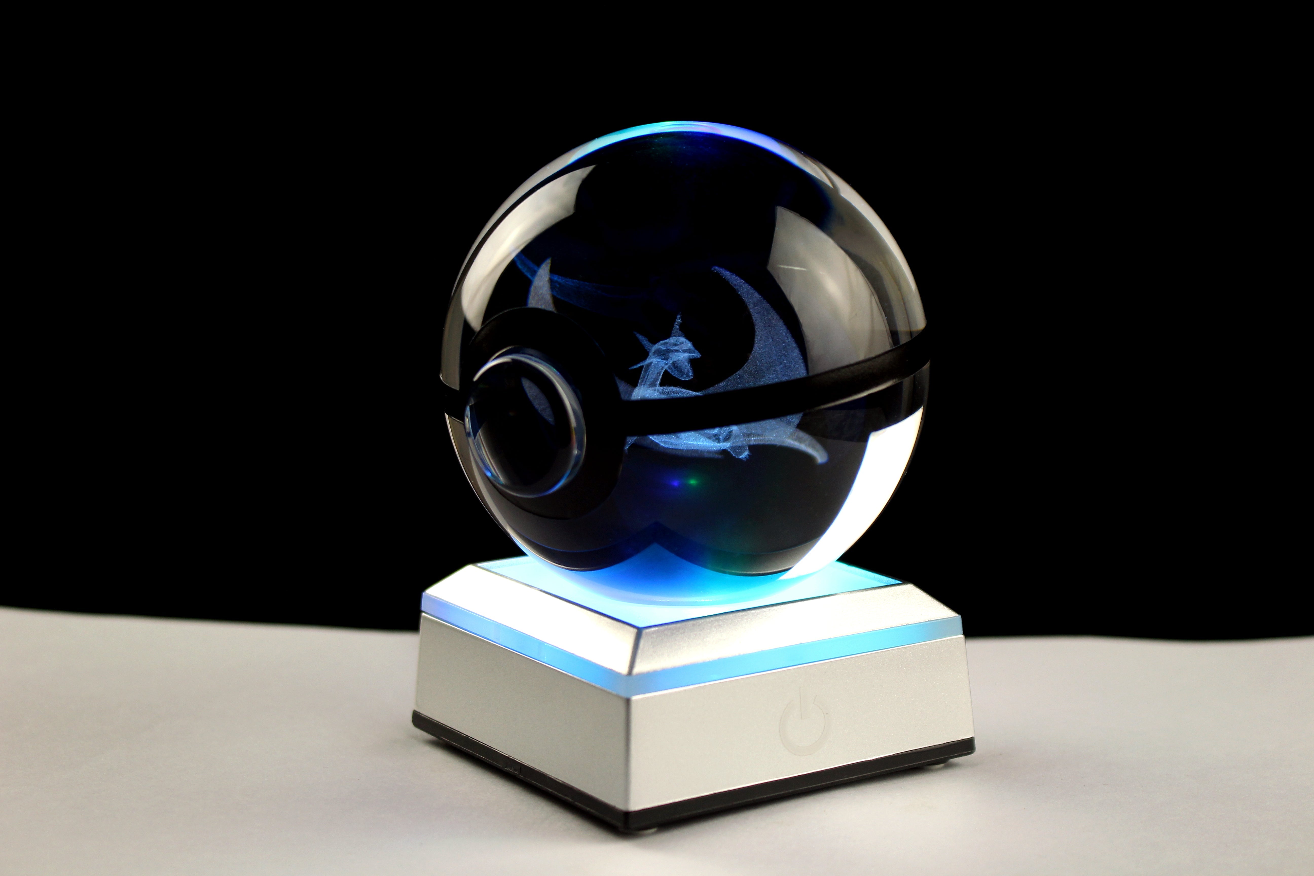 Mega Salamence Crystal Pokeball