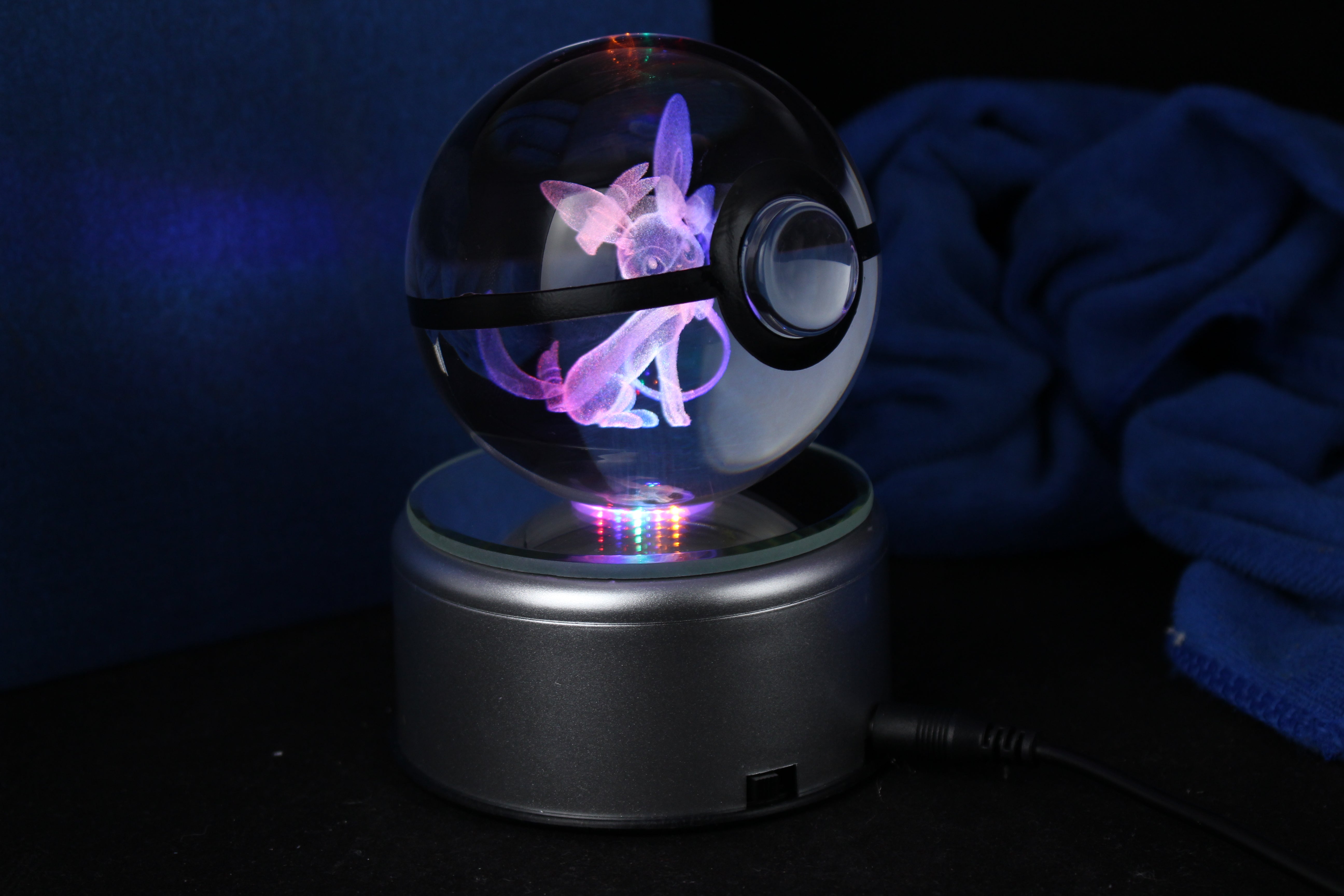 Sylveon Crystal Pokeball