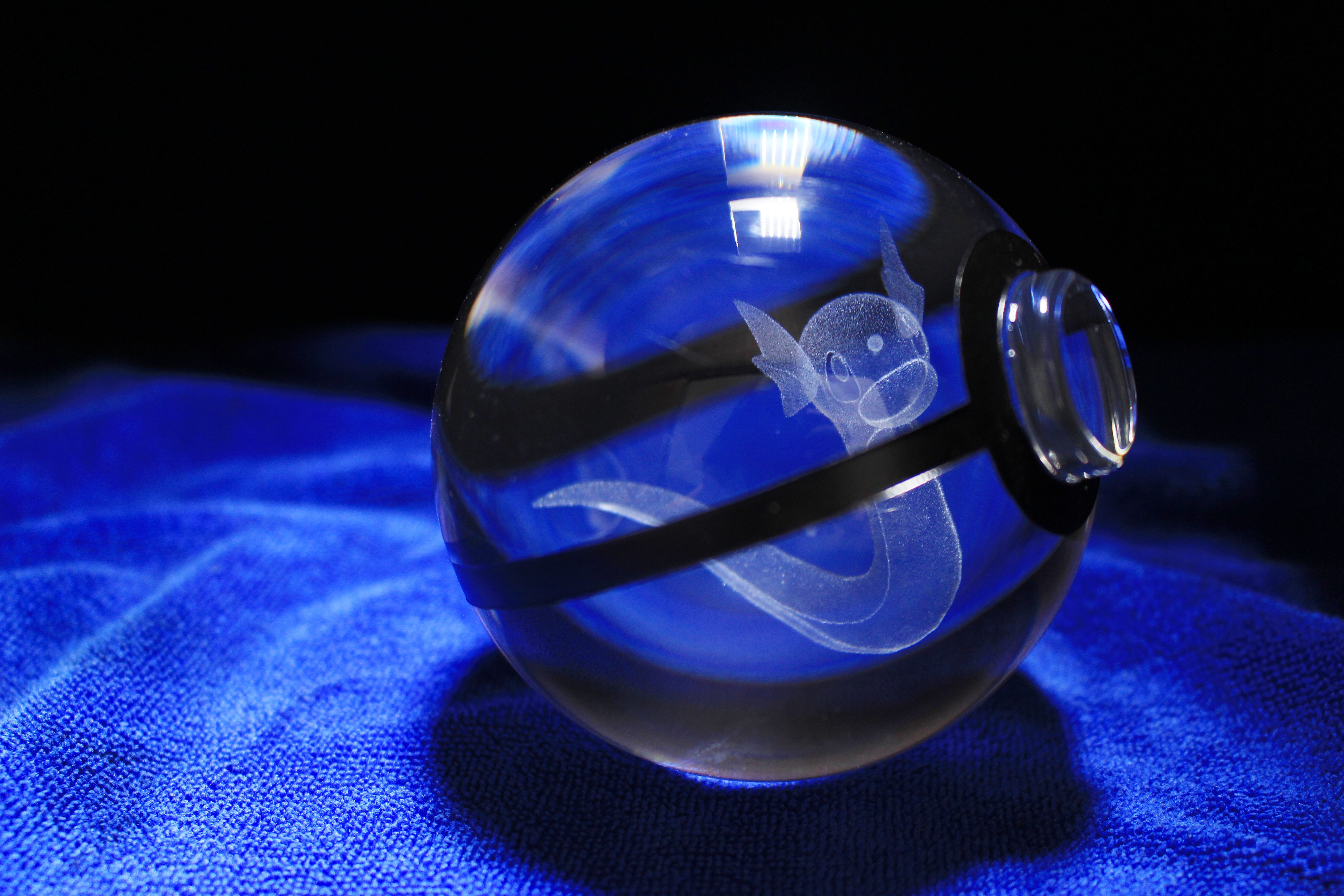 Dratini Crystal Pokeball