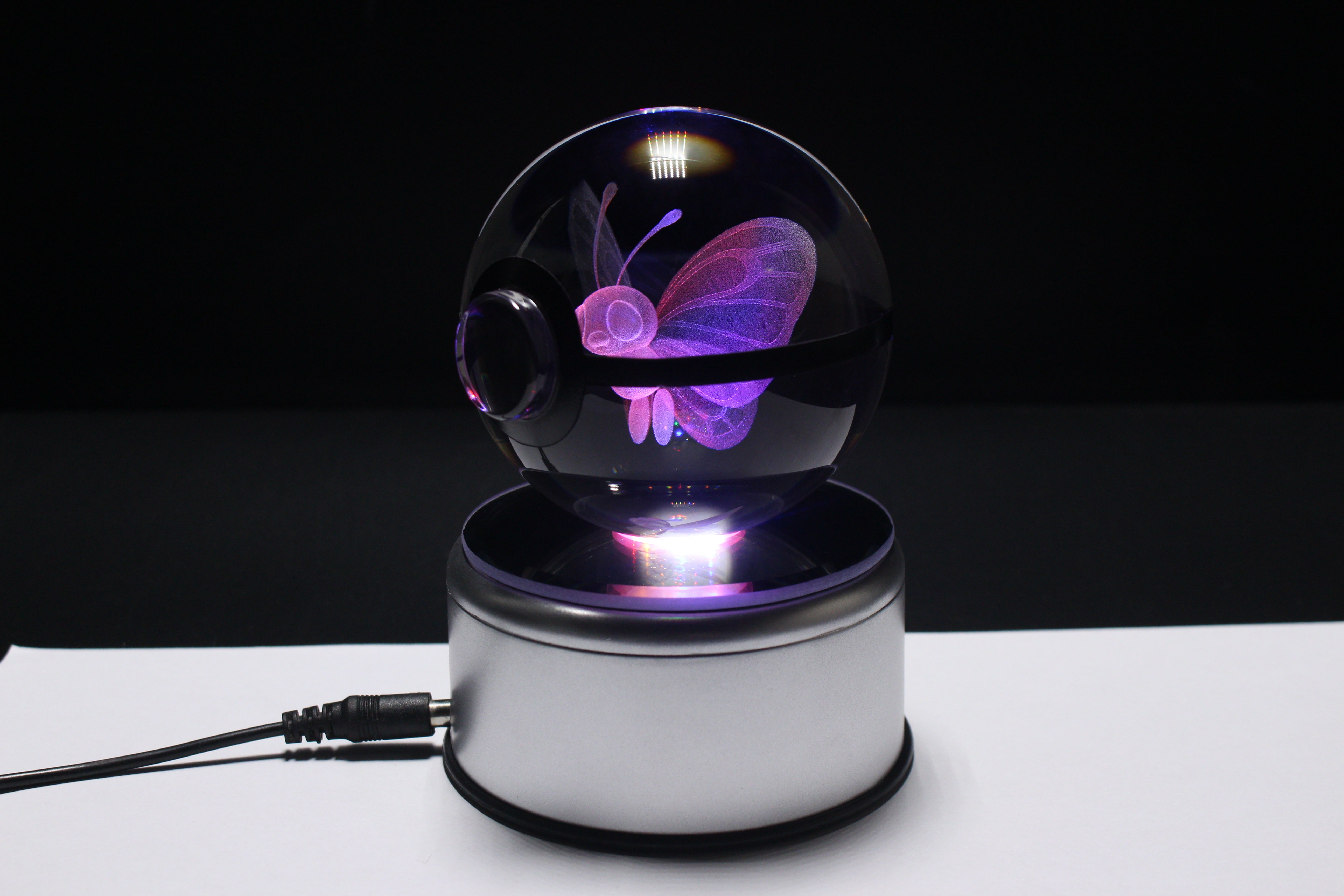 Buterfree Crystal Pokeball