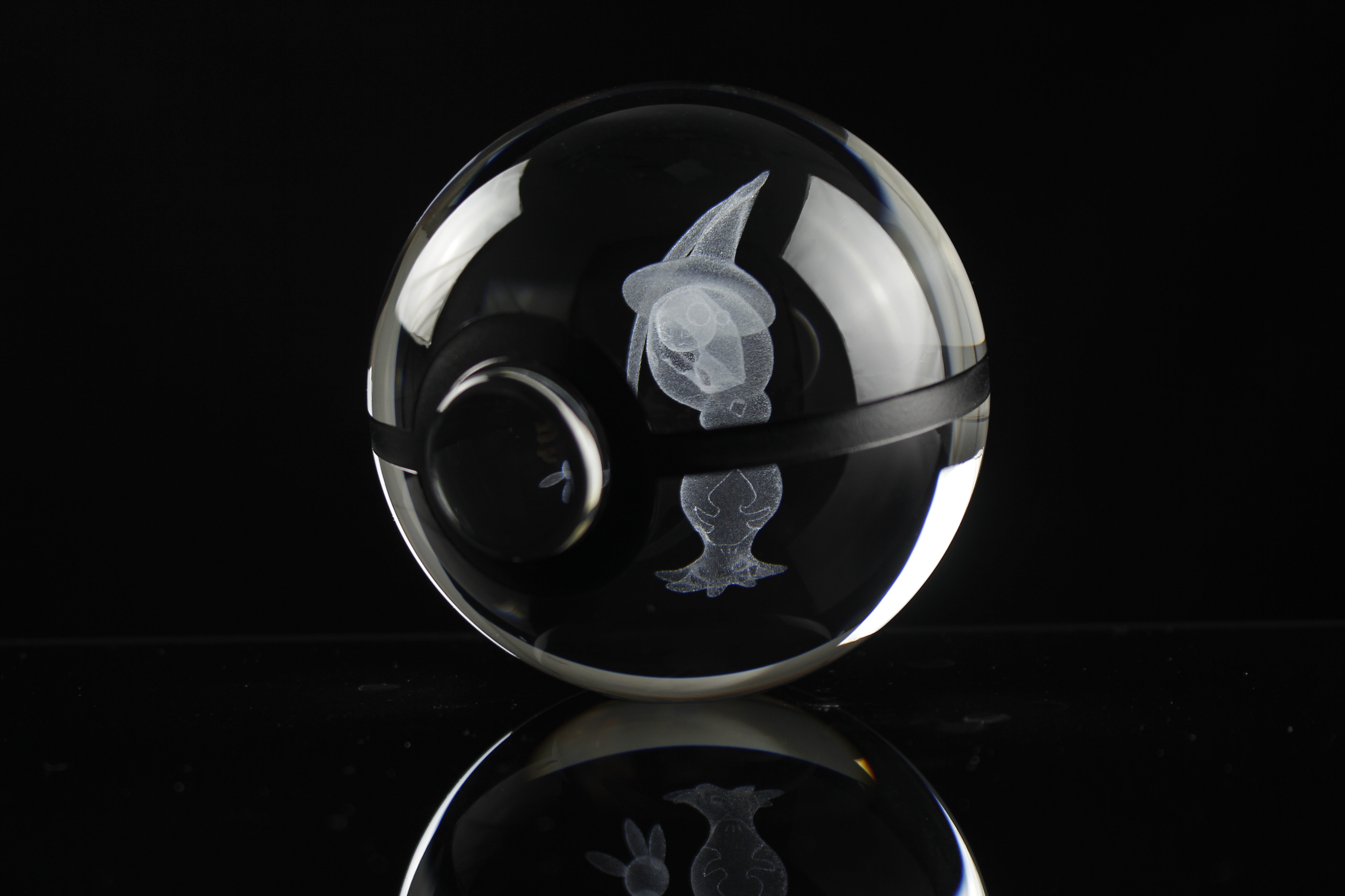 Hatterene Crystal Pokeball