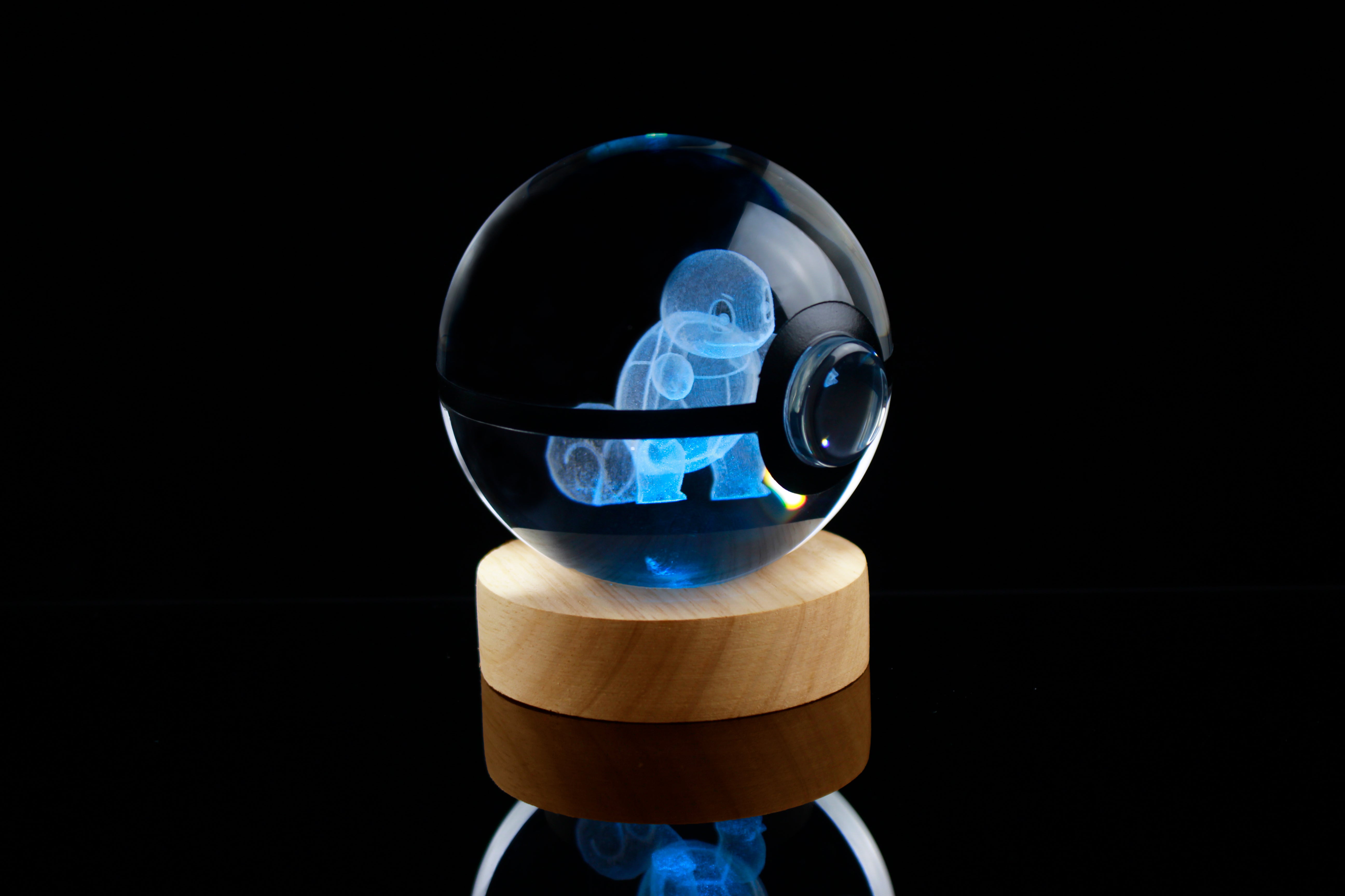 Squirtle Crystal Pokeball