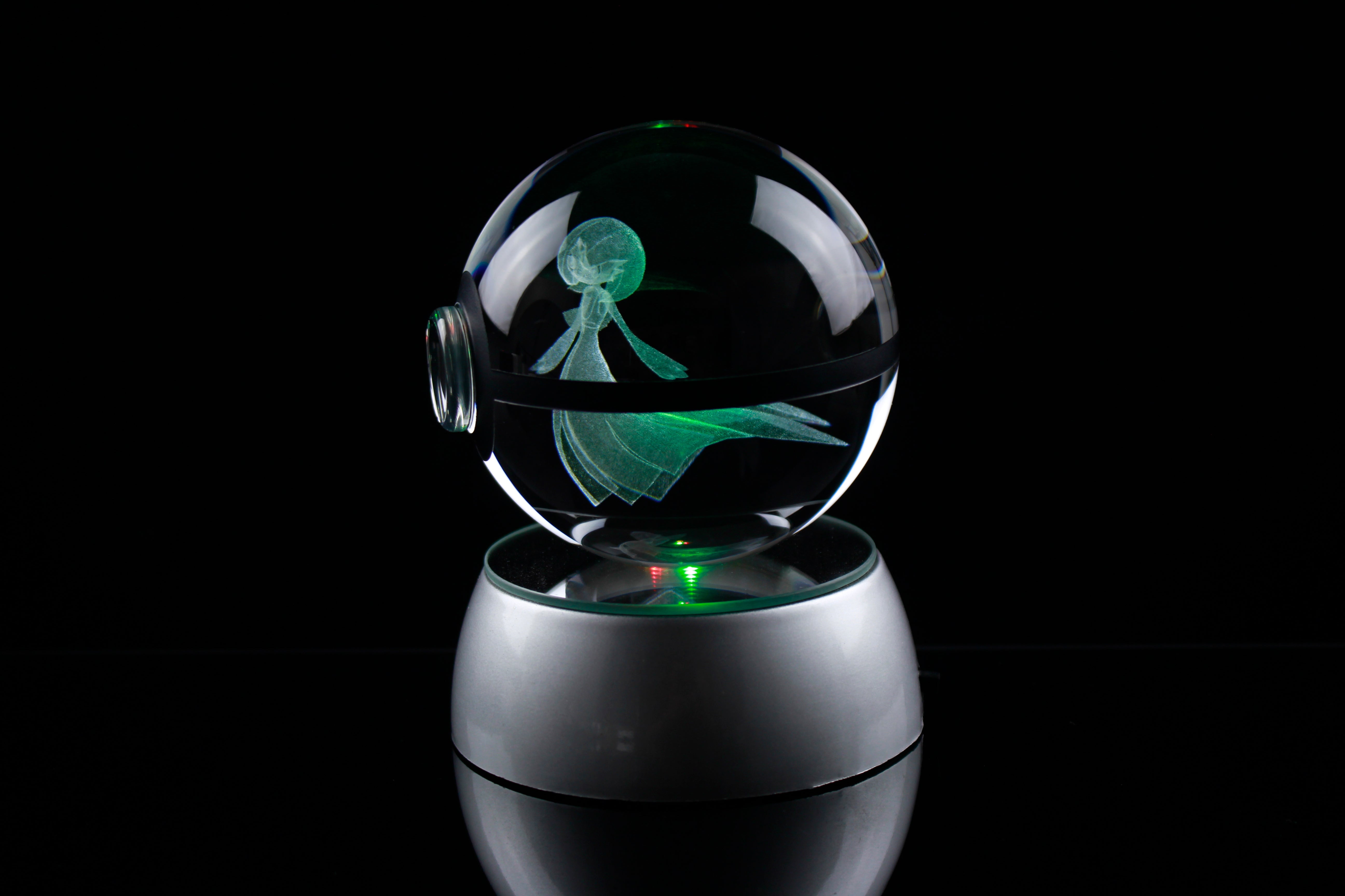 Gardevoir Crystal Pokeball