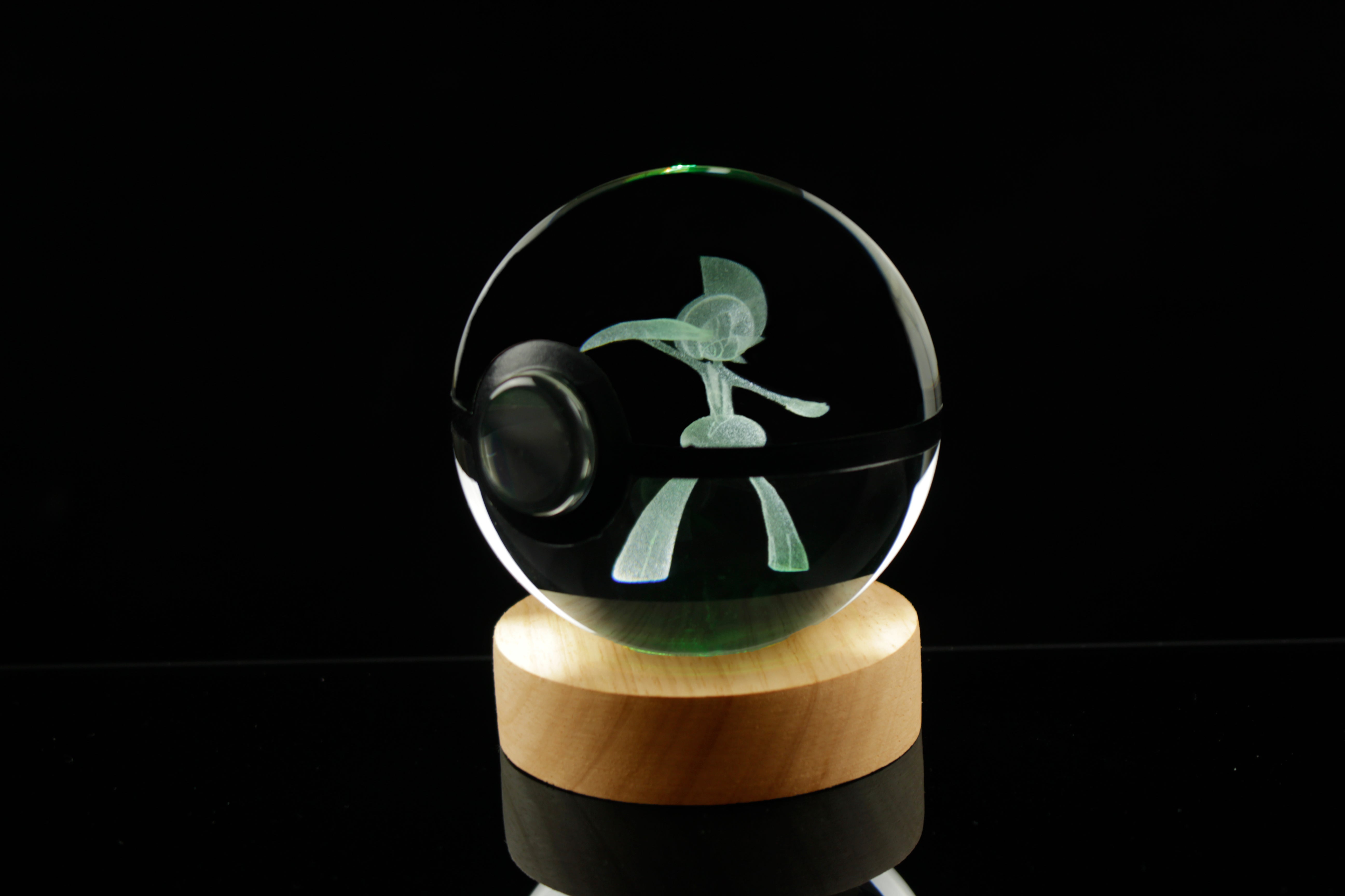 Gallade Crystal Pokeball