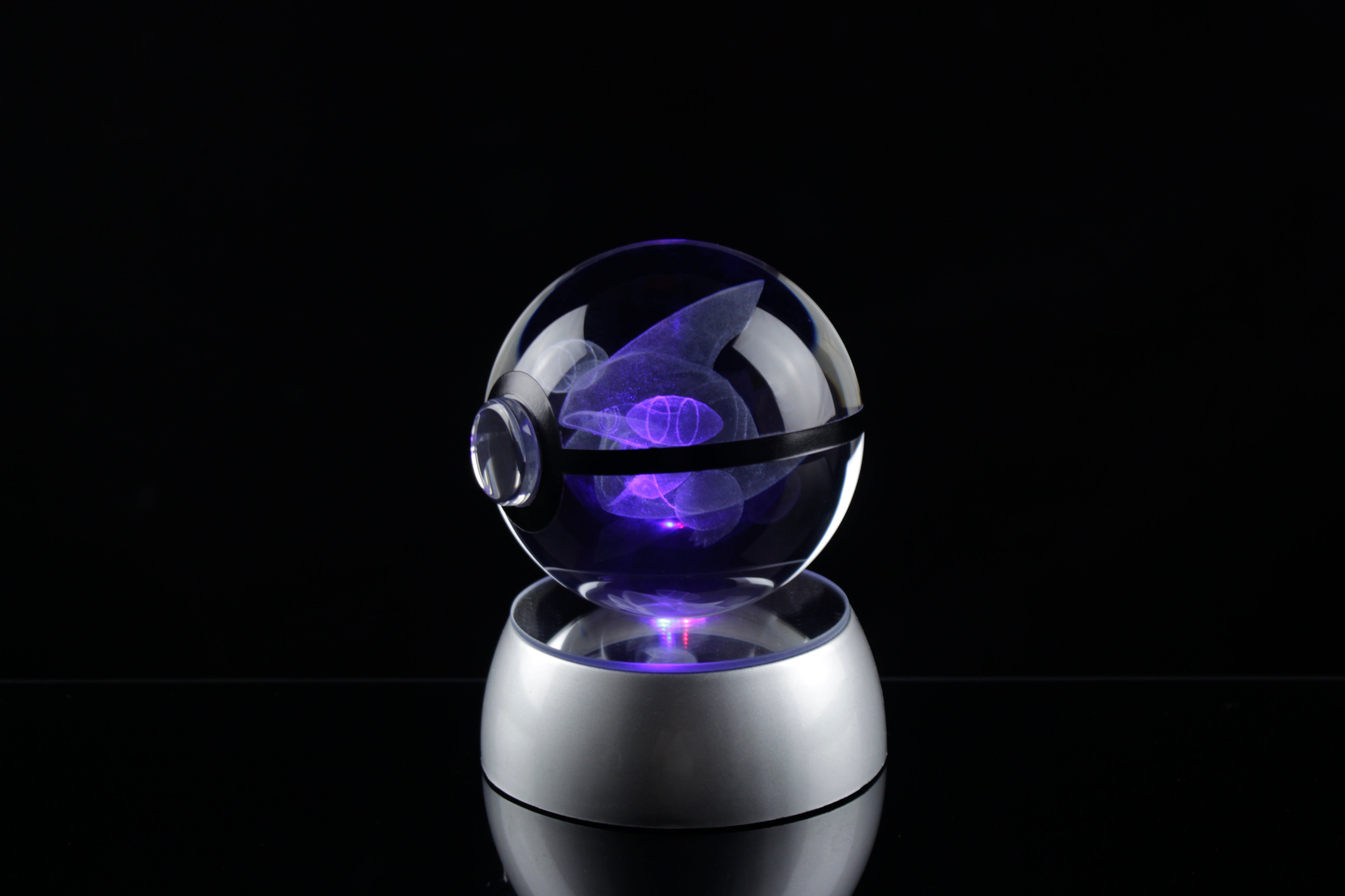 Gible Crystal Pokeball