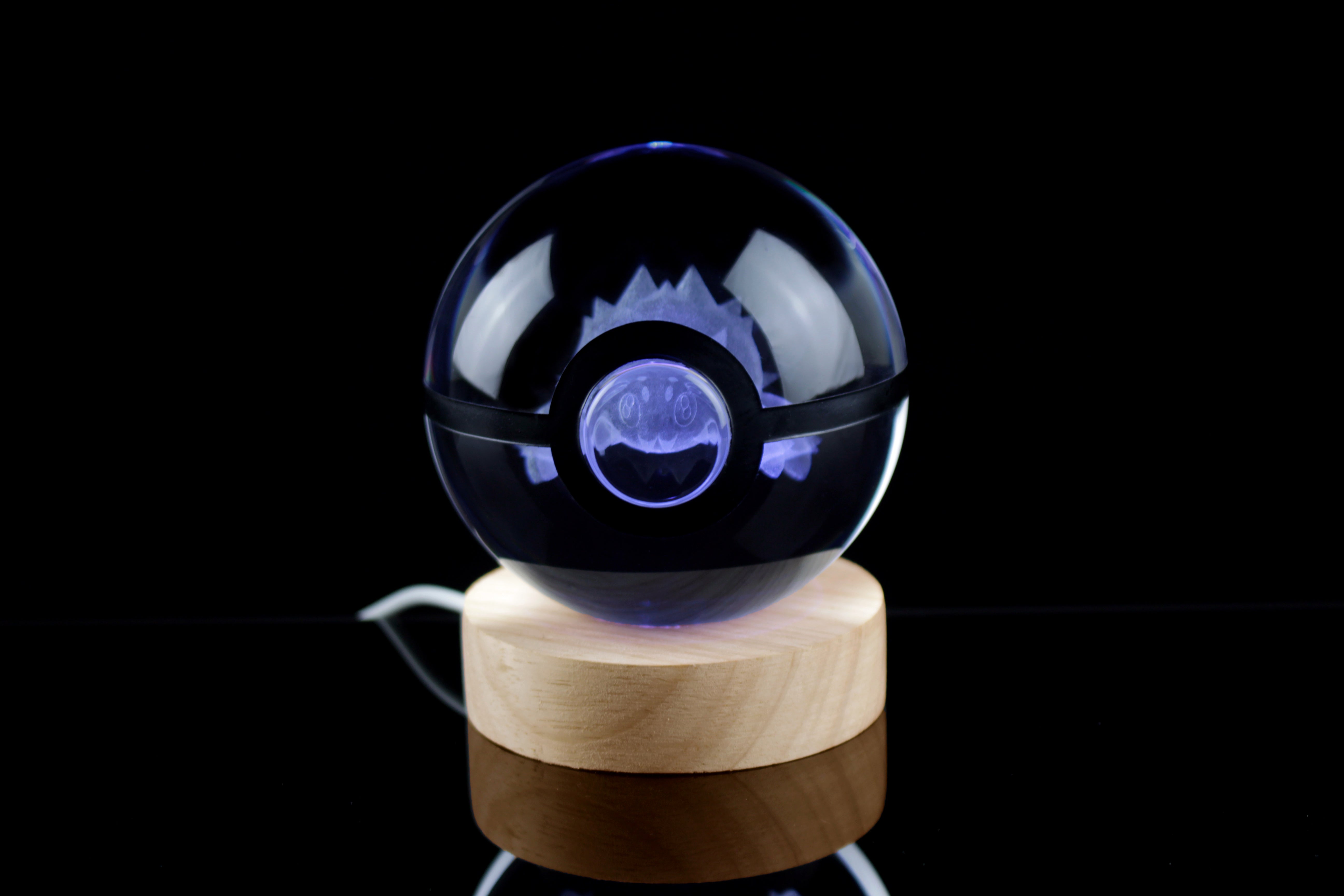 Joltik Crystal Pokeball