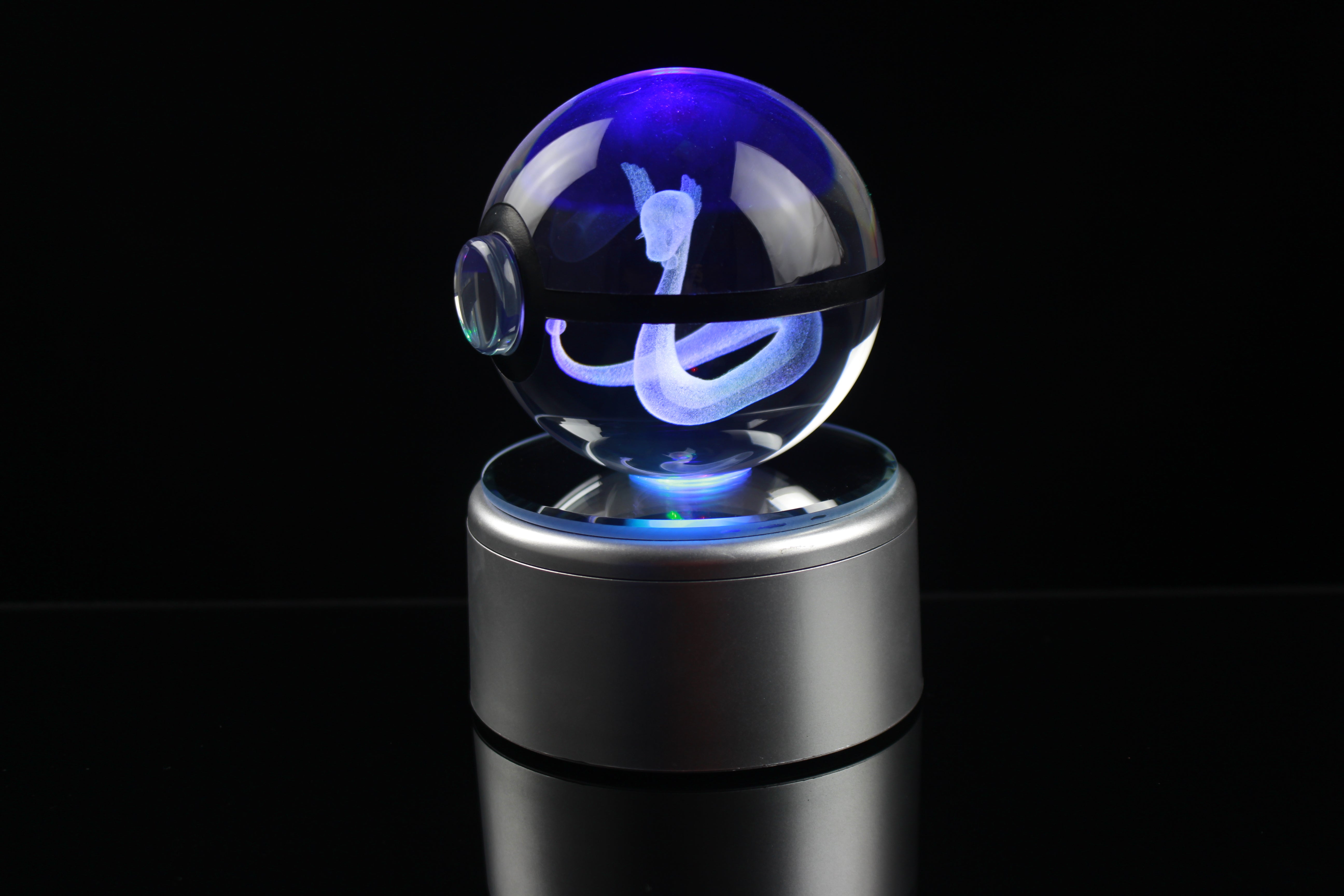 Dragonair Crystal Pokeball