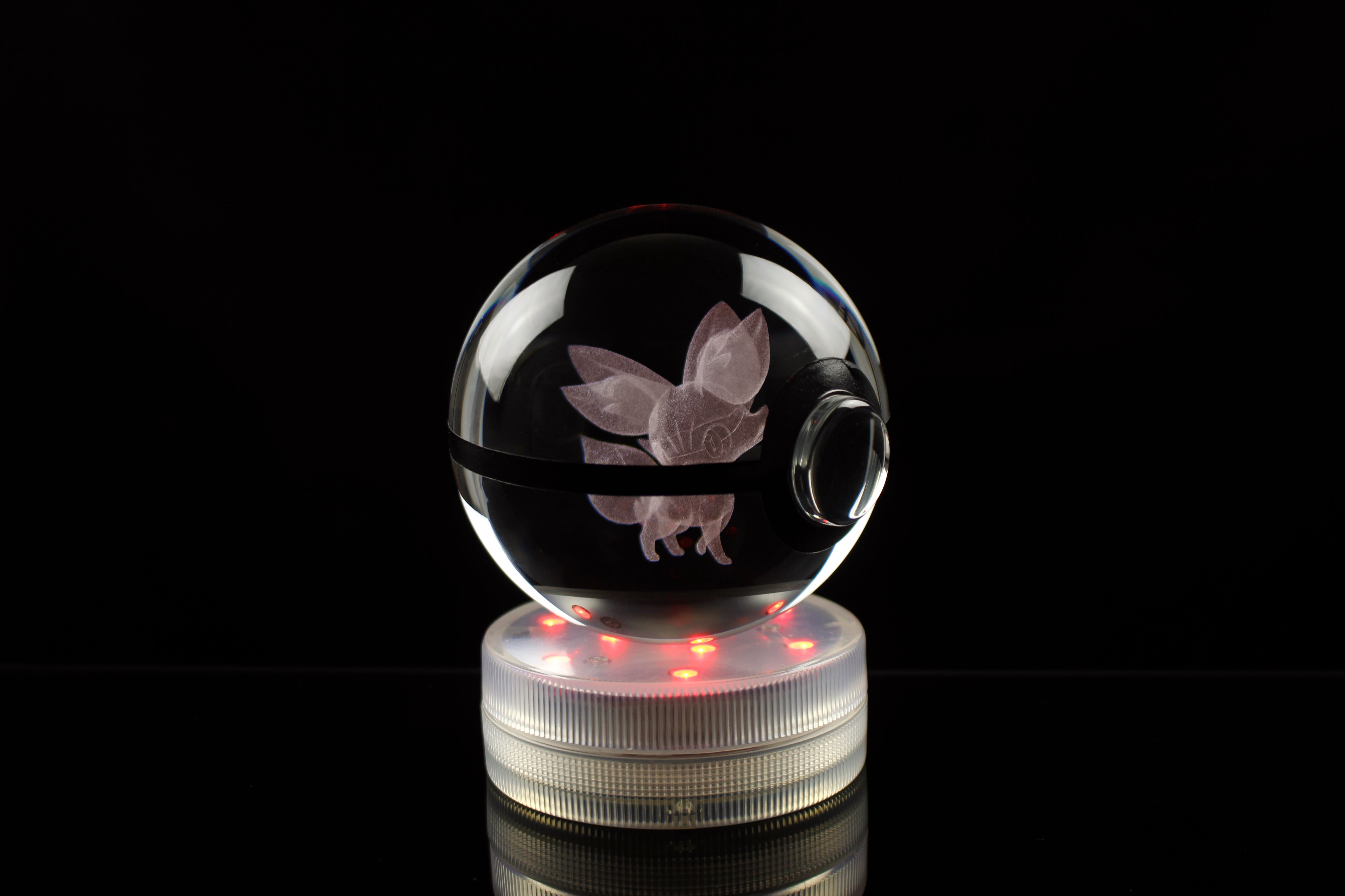 Fennekin Crystal Pokeball