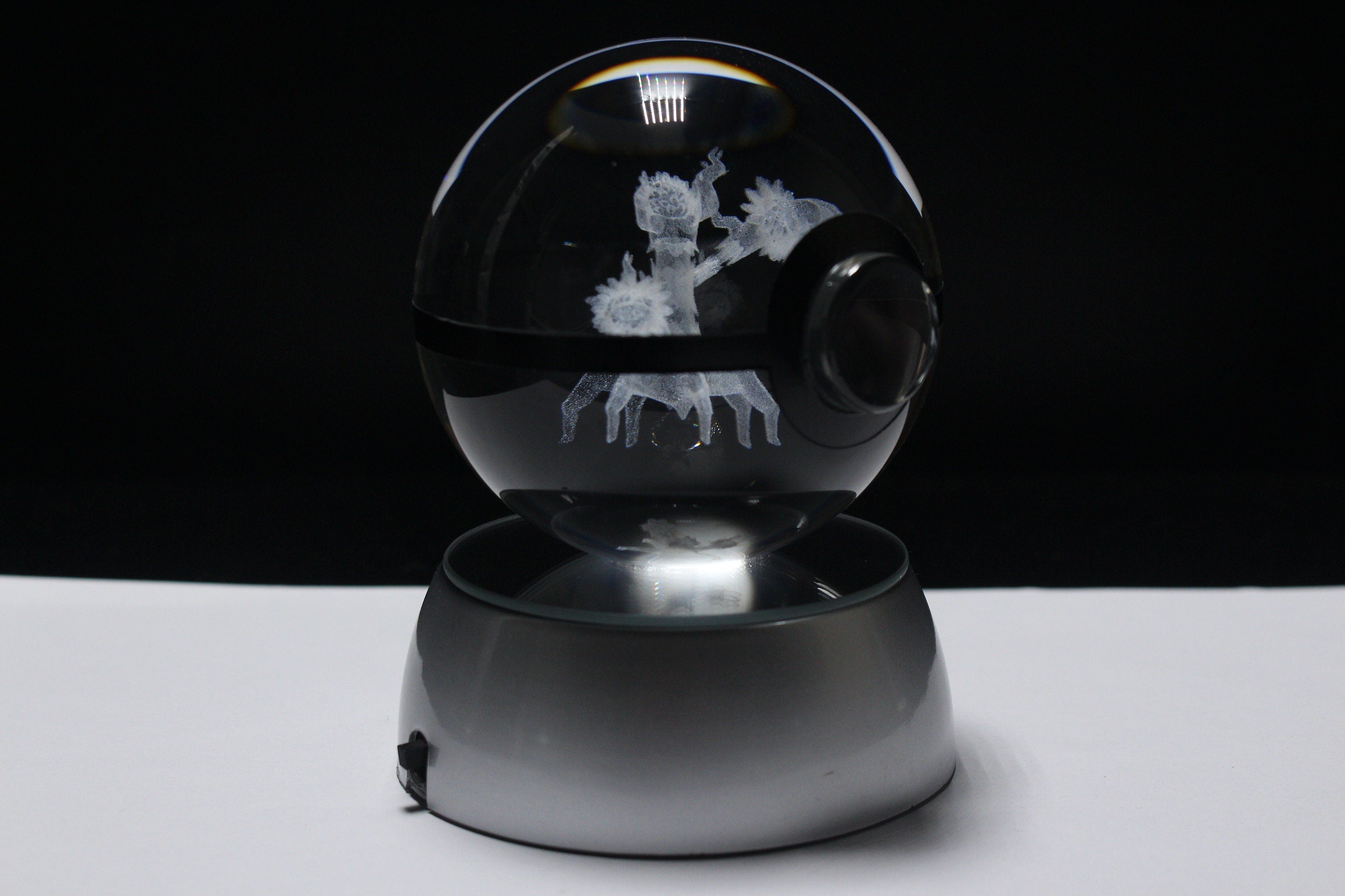 Trevenant Crystal Pokeball