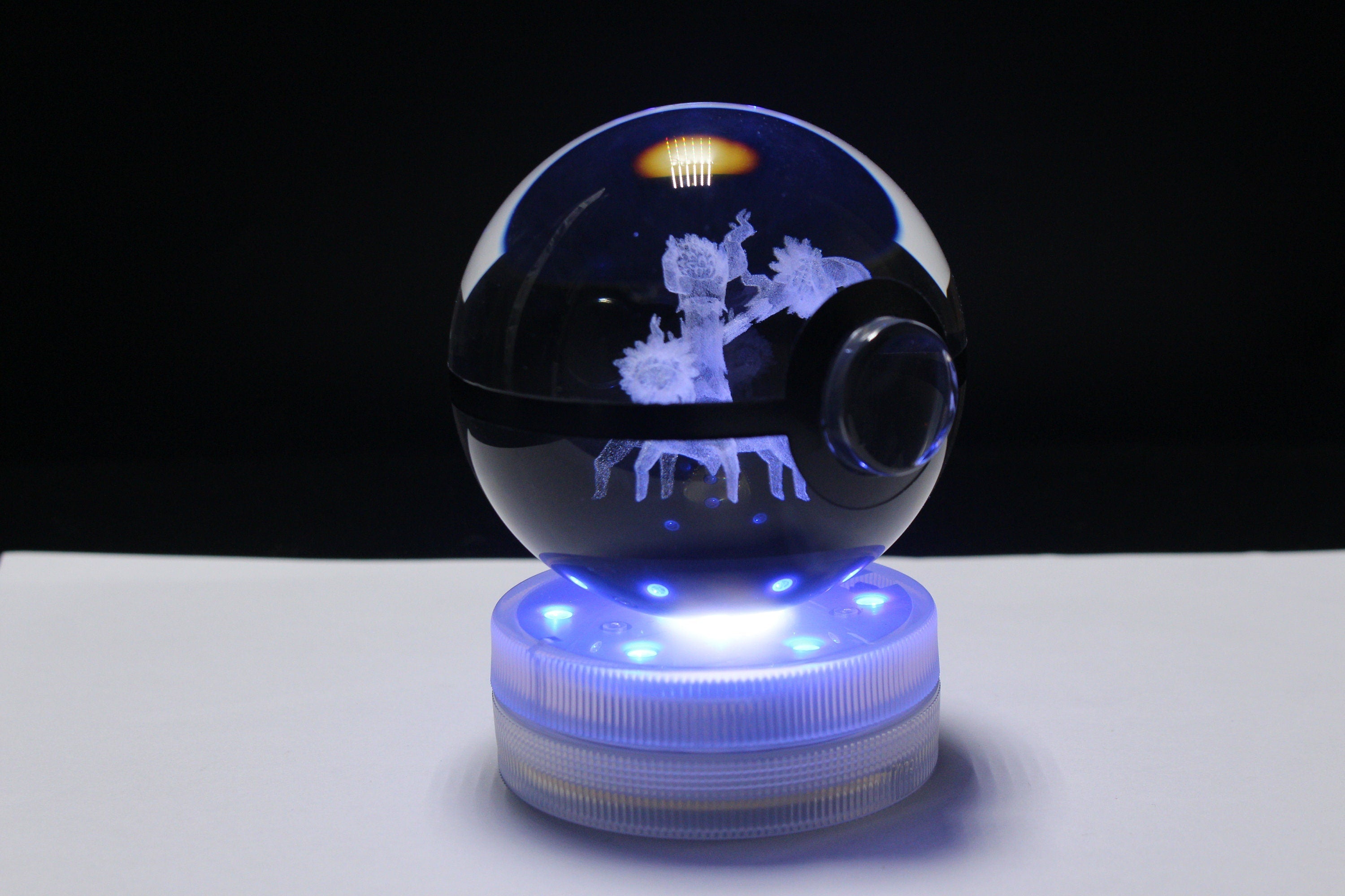 Trevenant Crystal Pokeball