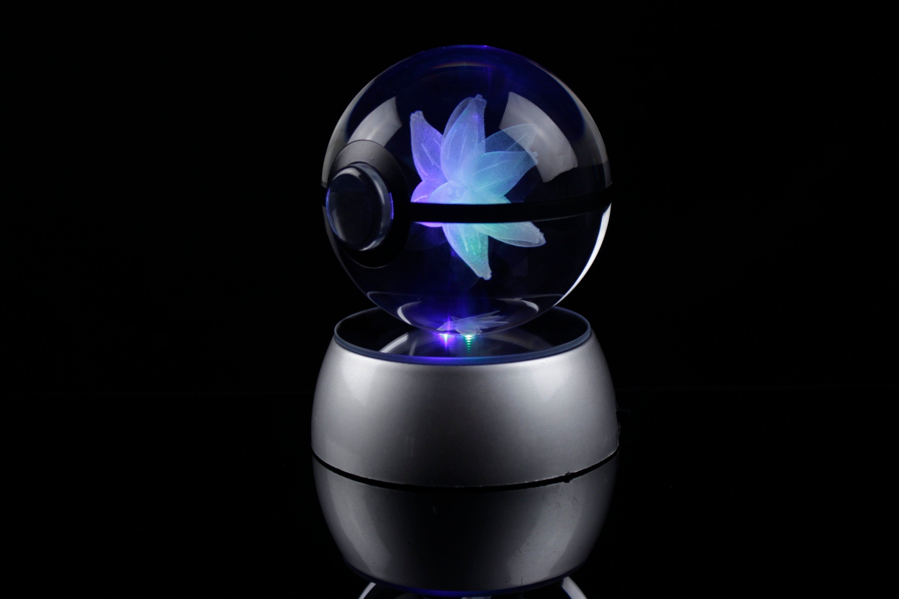 Glimmora Crystal Pokeball