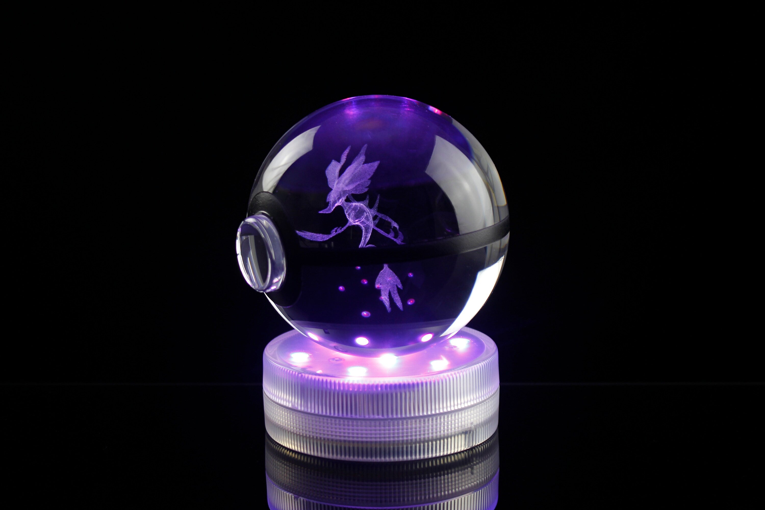 Dragalge Crystal Pokeball