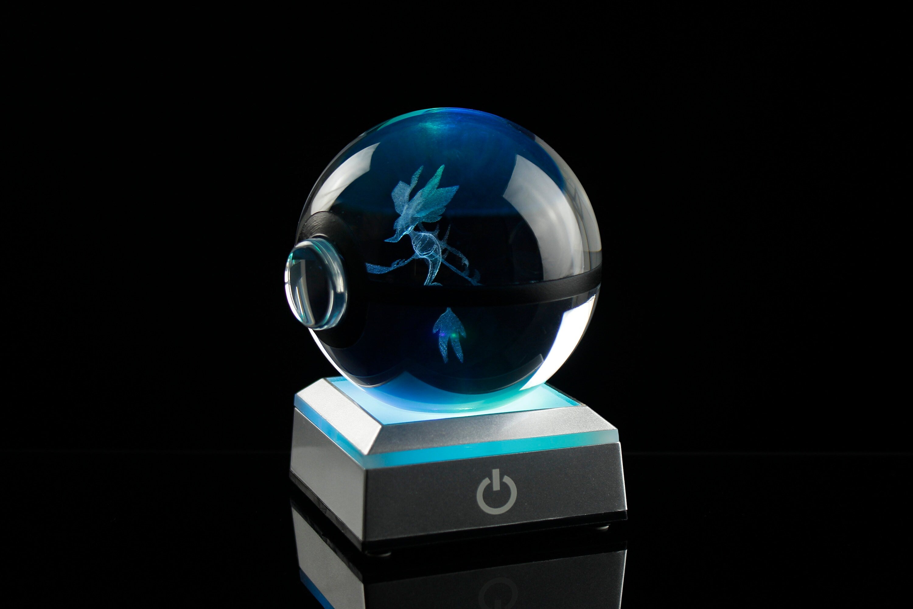 Dragalge Crystal Pokeball