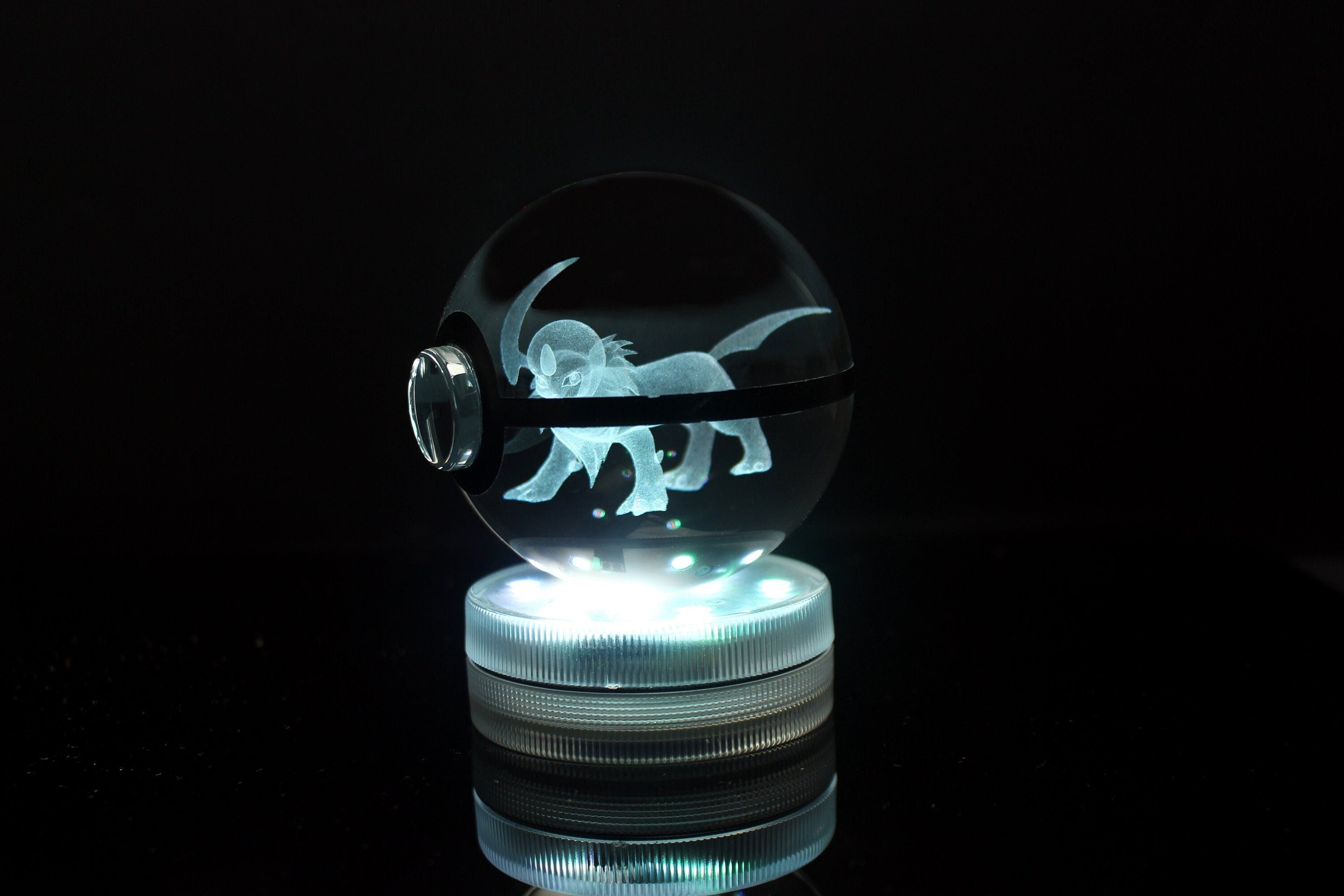 Absol Crystal Pokeball